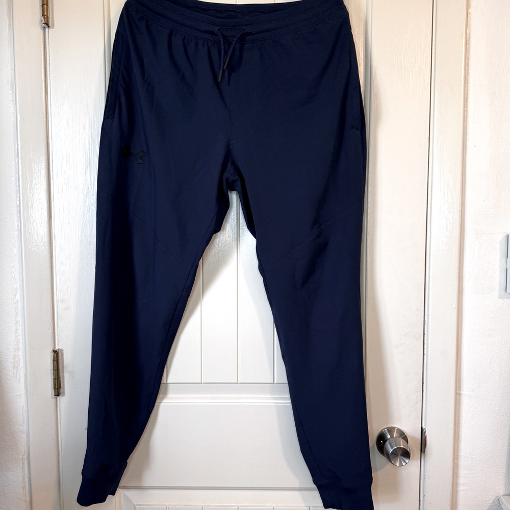 Under Armour Sportstyle Joggers - Size L